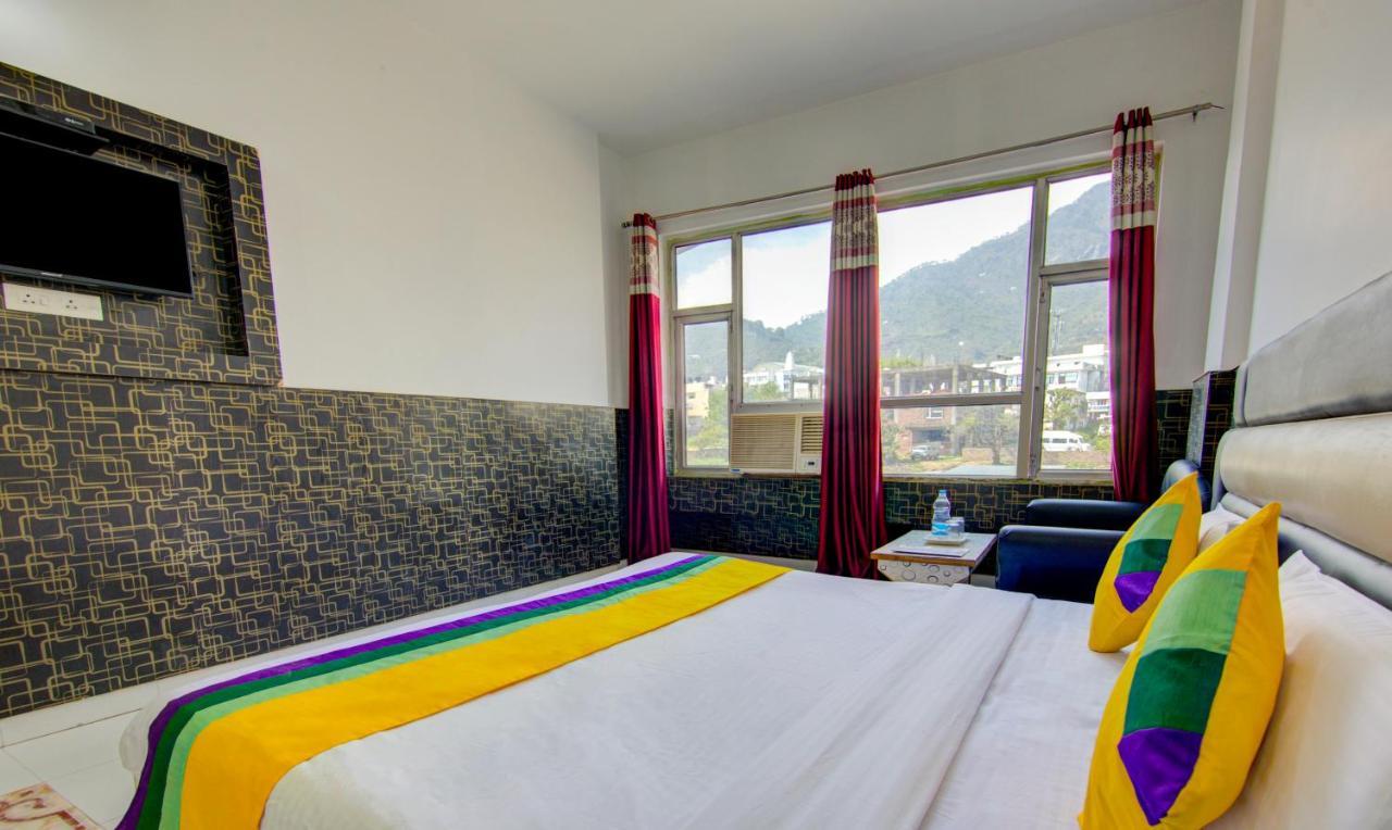 Itsy Hotels Satya Shree كاترا المظهر الخارجي الصورة