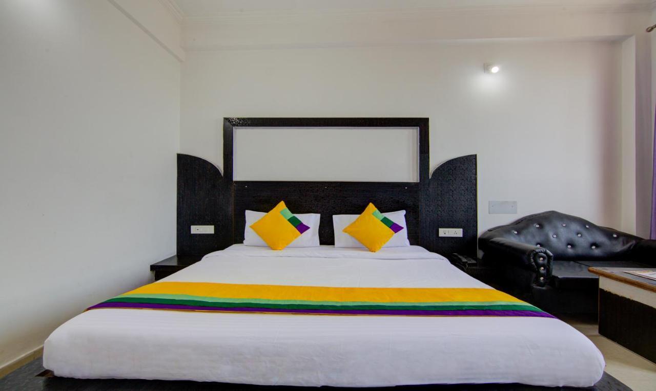 Itsy Hotels Satya Shree كاترا المظهر الخارجي الصورة